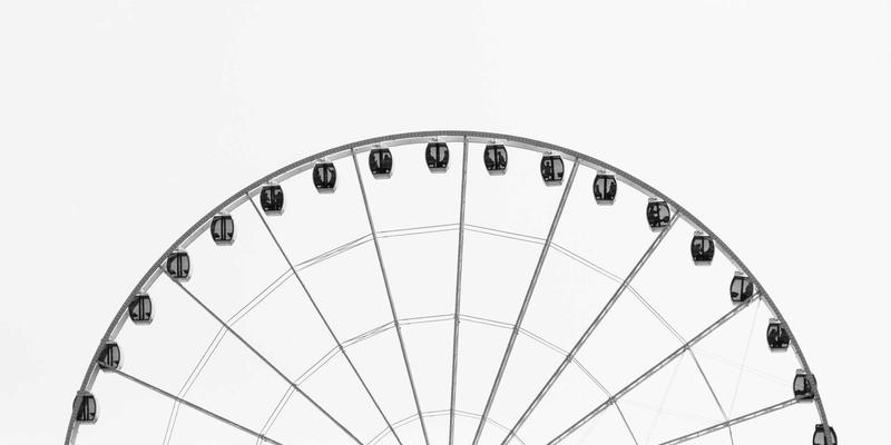 从《攻壳机动队》到《边缘行者》：赛博朋克动漫美学如何激发社区同人创作热潮