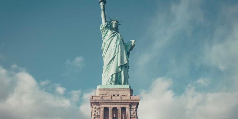 动漫34：解码二次元文化浪潮，洞悉动漫资讯新动态