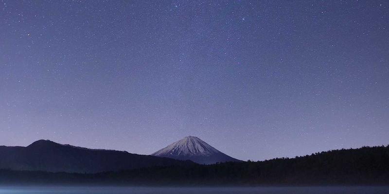 动漫中的哲学思辨：《新世纪福音战士》与《攻壳机动队》中的存在主义探秘